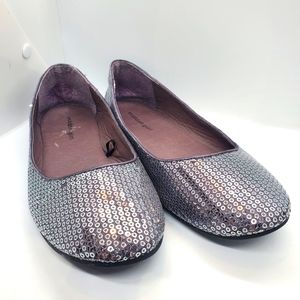 Sequined slip-on flats
